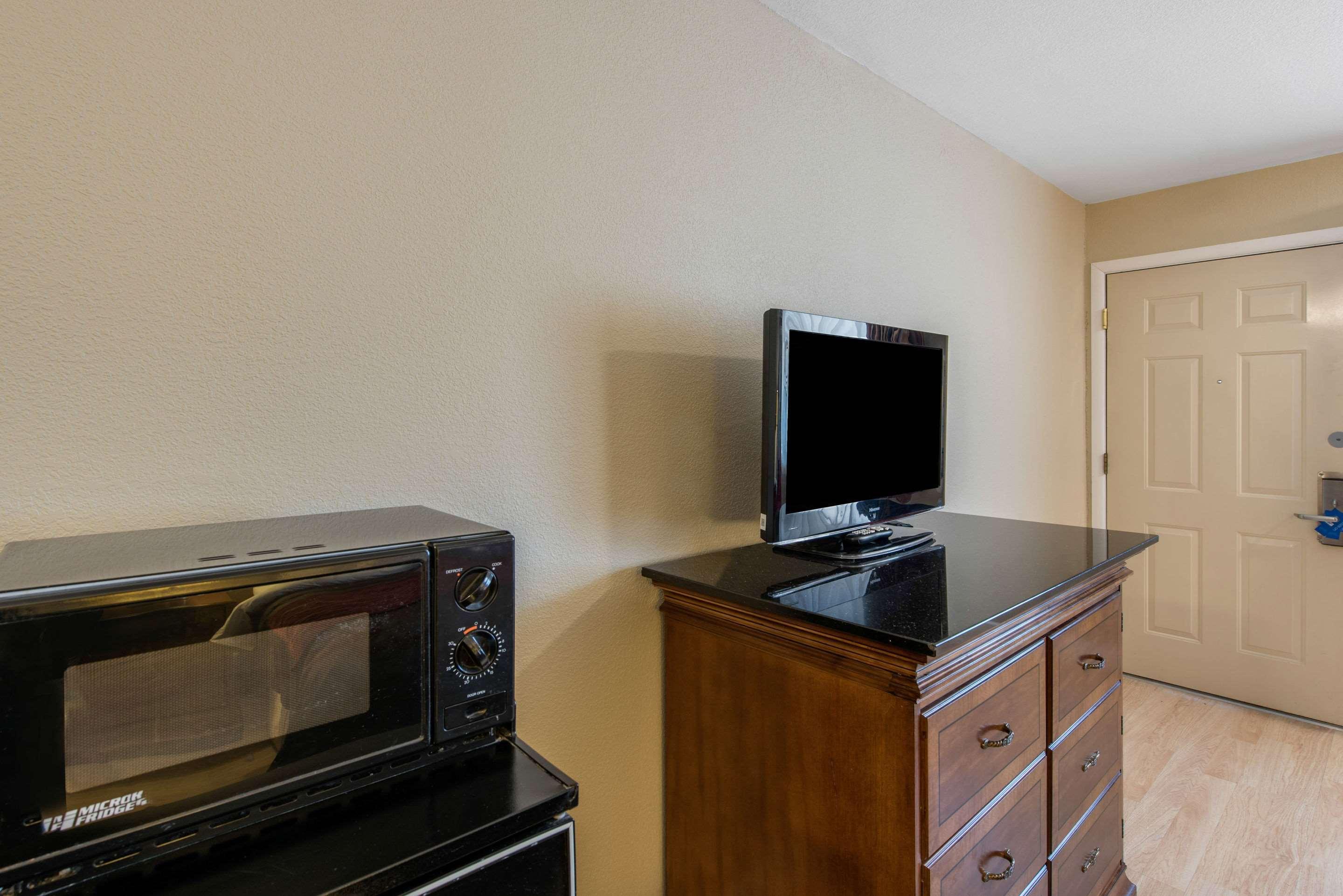 Hotel Abode Redding Zewnętrze zdjęcie